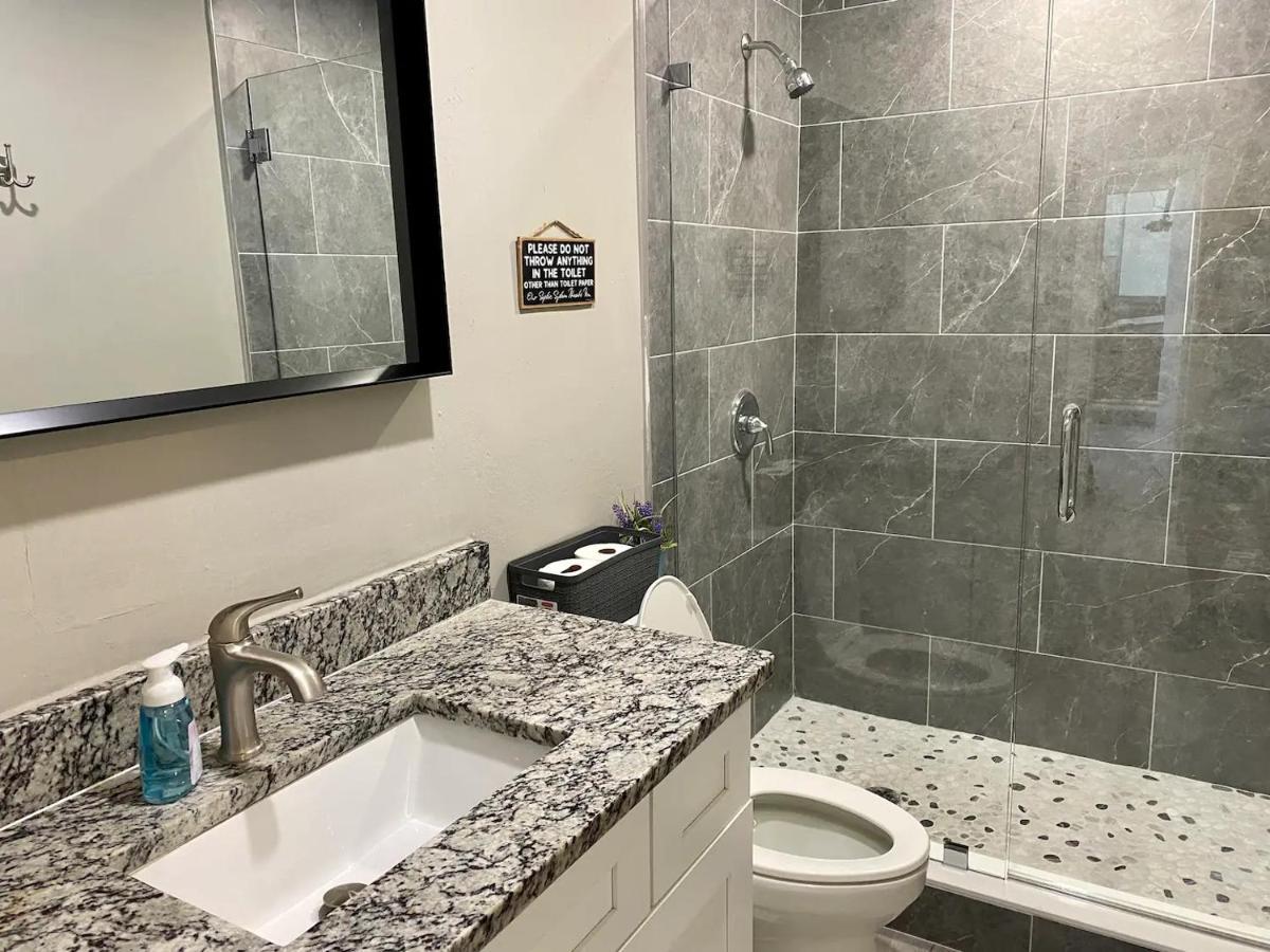 Spacious 5 Bedrooms 3 Bathrooms Family-Friendly Home With Heated Salt Pool Clearwater Dış mekan fotoğraf