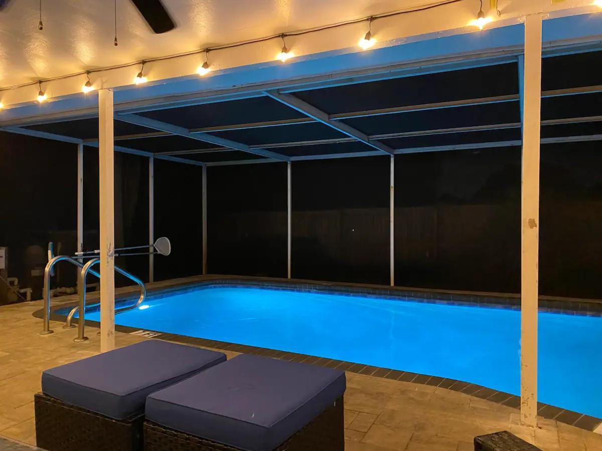 Spacious 5 Bedrooms 3 Bathrooms Family-Friendly Home With Heated Salt Pool Clearwater Dış mekan fotoğraf